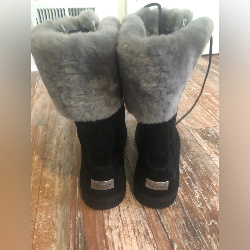 UGG Black Winter Boots with Gray Fur - Picture 3 of 6